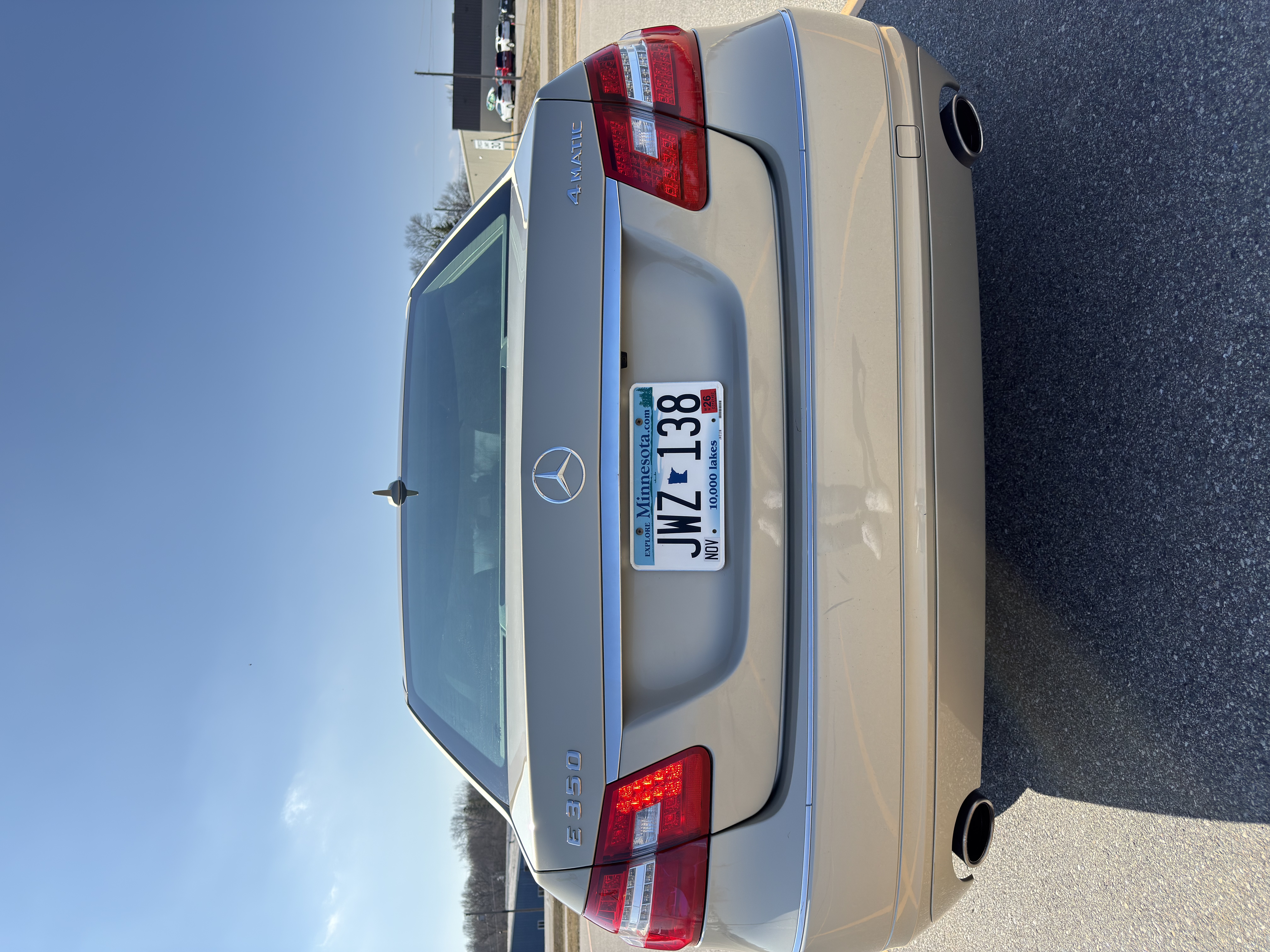 Used 2012 Mercedes-Benz E 350 4MATIC Sedan image 16