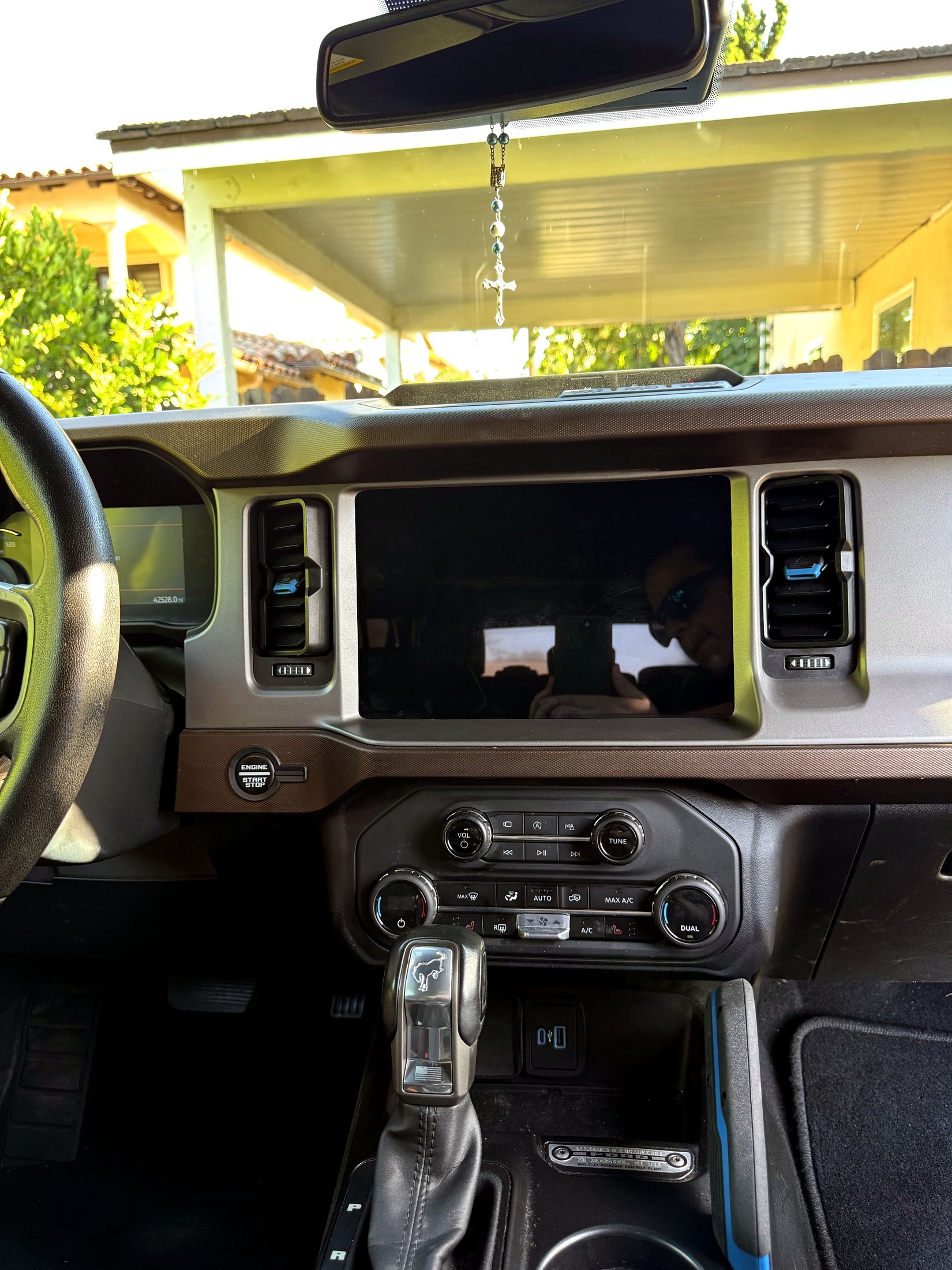 Used 2023 Ford Bronco Outer Banks AWD/4WD image 17