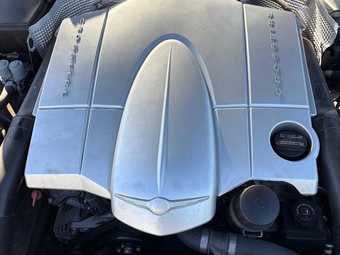 Used 2004 Chrysler Crossfire Coupe RWD image 25