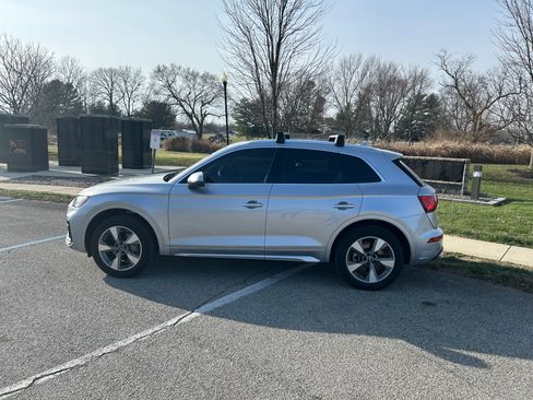 Used 2022 Audi Q5 2.0T Premium Plus w/ Premium Plus Package image 1