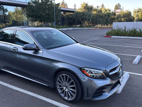 Used 2019 Mercedes-Benz C 300 Sedan image 24