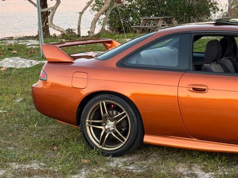 Used 1997 Nissan 240SX SE image 10