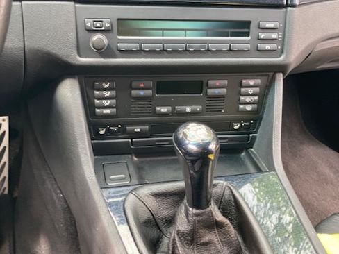 Used 1998 BMW 528i Sedan RWD image 13