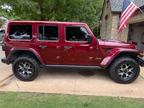Used 2021 Jeep Wrangler Unlimited Rubicon w/ Safety Group AWD/4WD image 1