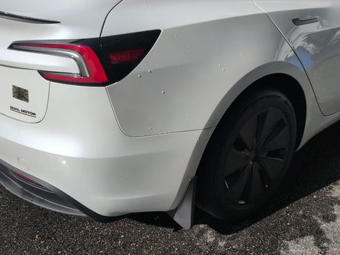 Used 2024 Tesla Model 3 Standard Range image 21