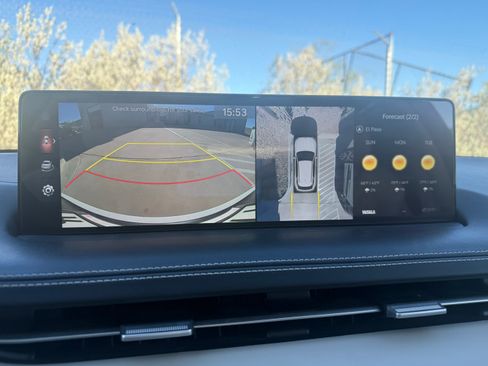 Used 2022 Genesis GV70 3.5T Sport w/ Sport Prestige Package image 23