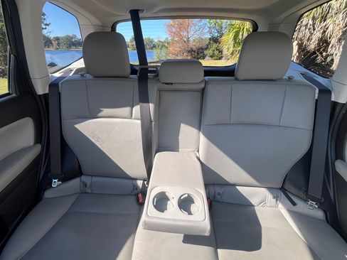 Used 2014 Subaru Forester 2.5i Touring image 17