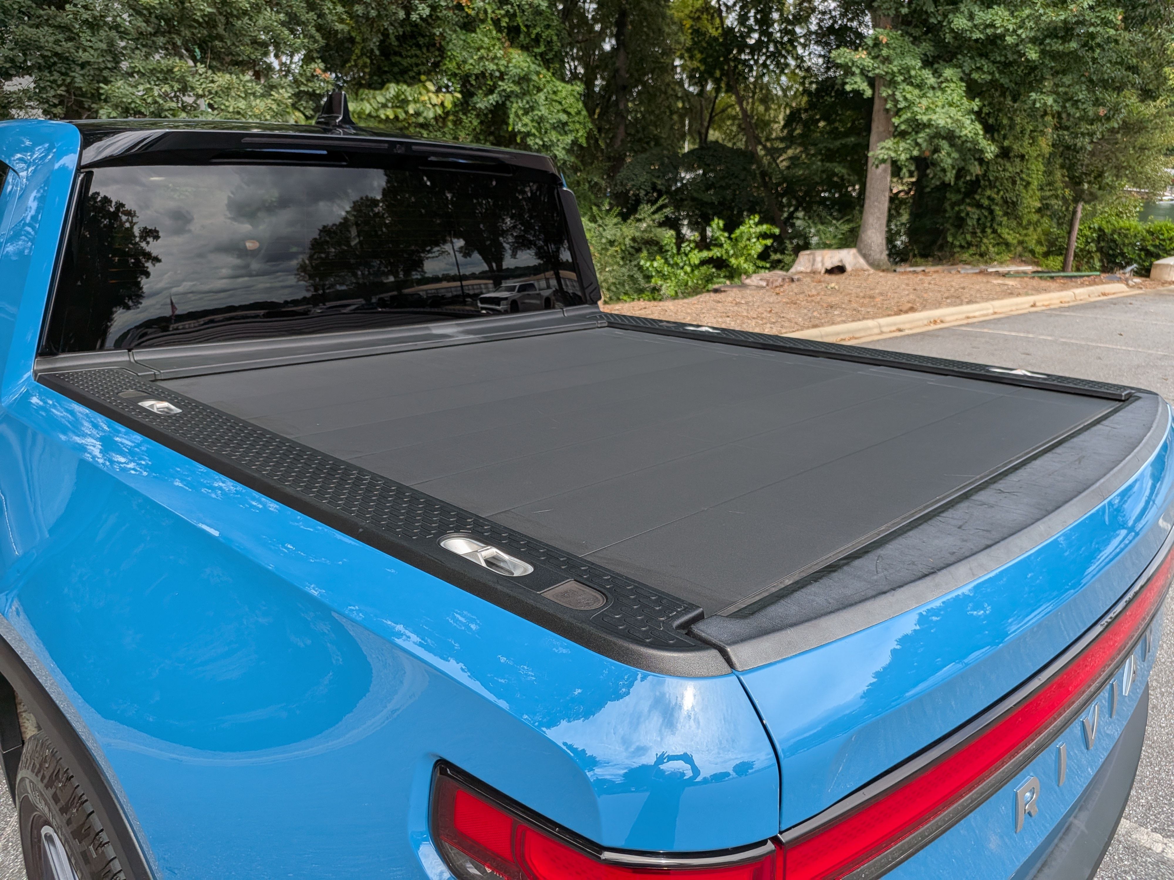 Used 2022 Rivian R1T Launch Edition AWD/4WD image 25