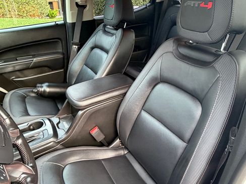 Used 2022 GMC Canyon AT4 w/ Trailering Package image 13