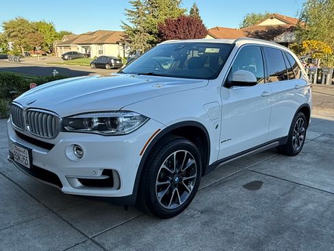 Used 2018 BMW X5 xDrive40e image 1