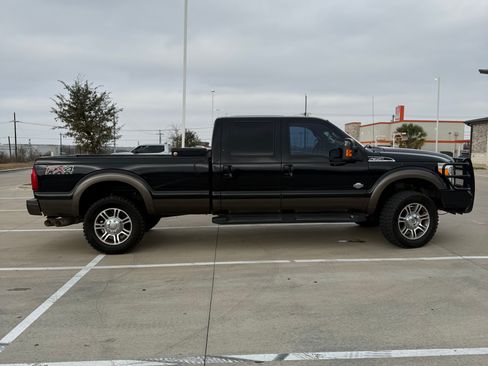 Used 2016 Ford F350 King Ranch image 5