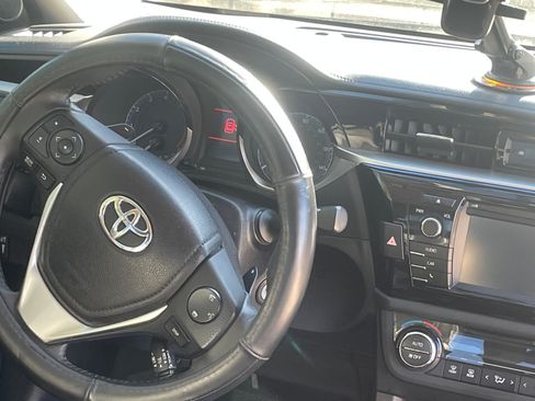 Used 2015 Toyota Corolla S image 12