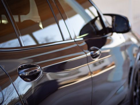 Used 2024 BMW X3 M40i w/ Premium Package image 5