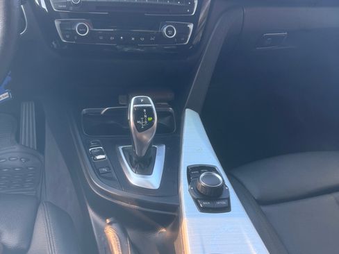 Used 2016 BMW 328i Sedan RWD image 9