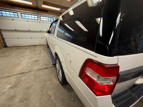 Used 2017 Ford Expedition EL Limited w/ Equipment Group 301A image 4