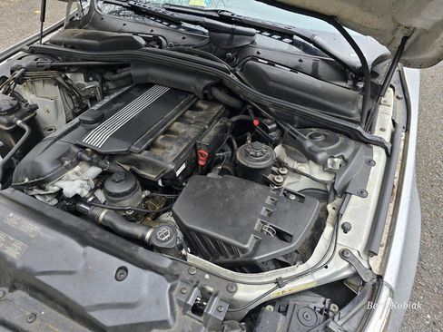 Used 2005 BMW 530i Sedan image 11