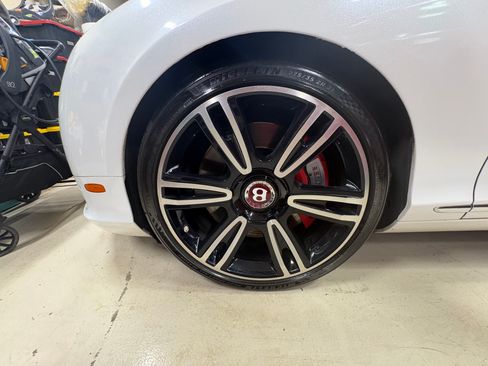 Used 2013 Bentley Continental GT AWD/4WD image 28