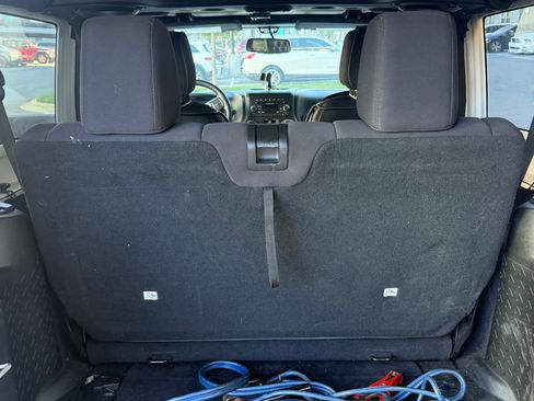 Used 2013 Jeep Wrangler Sport image 14