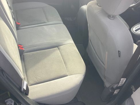 Used 2010 Nissan Sentra 2.0 S w/ Convenience Pkg FWD image 10