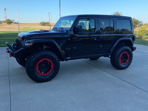 Used 2021 Jeep Wrangler Unlimited Rubicon w/ LED Lighting Group image 1