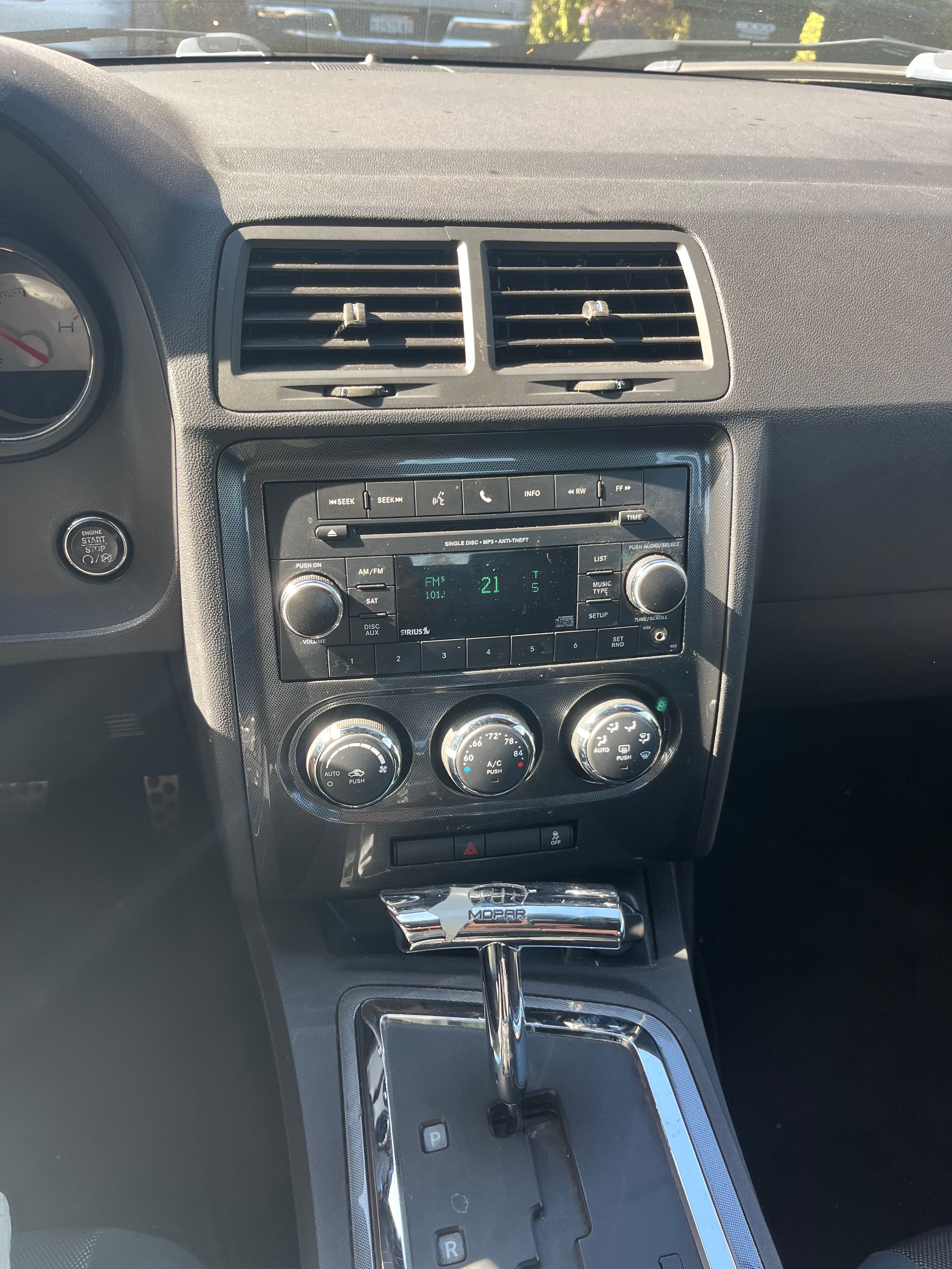 Used 2012 Dodge Challenger SXT RWD image 11