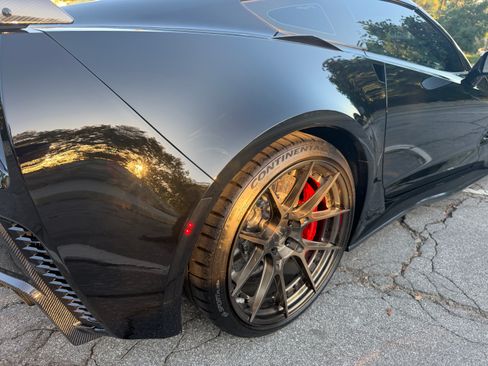 Used 2017 Chevrolet Corvette Z06 RWD image 8
