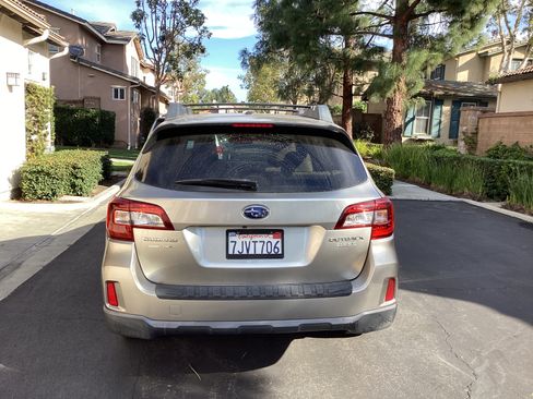 Used 2015 Subaru Outback 2.5i Premium image 4