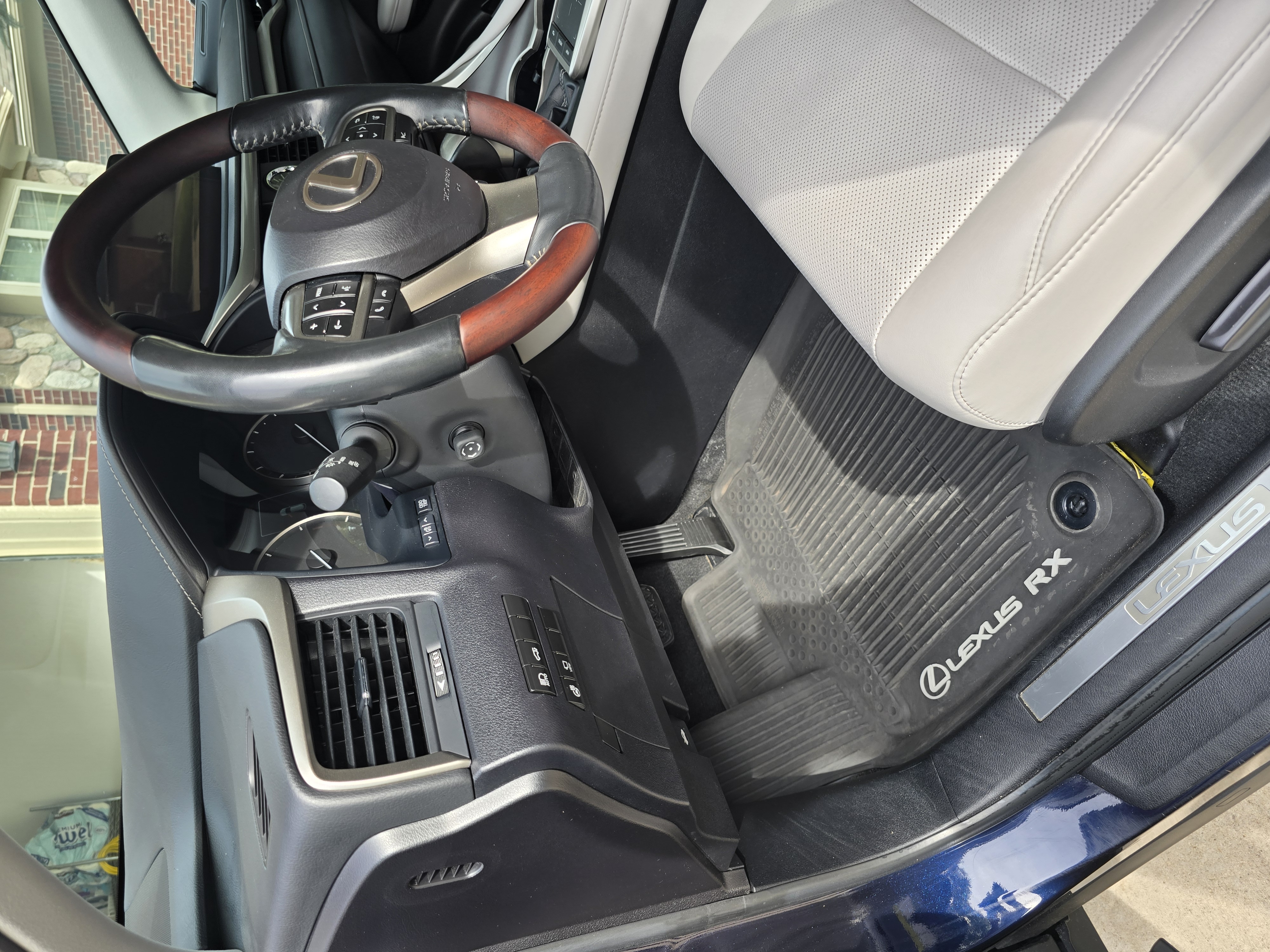 Used 2022 Lexus RX 350 AWD w/ Premium Package image 12