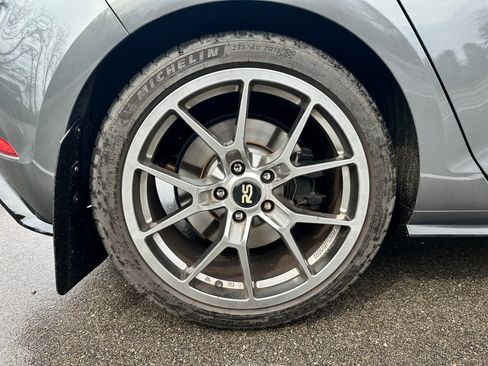 Used 2019 Volkswagen Golf 4-Door image 13