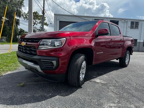 Used 2021 Chevrolet Colorado LT w/ Safety Package RWD image 11