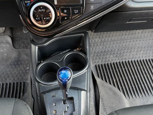 Used 2018 Toyota Prius C Three image 23