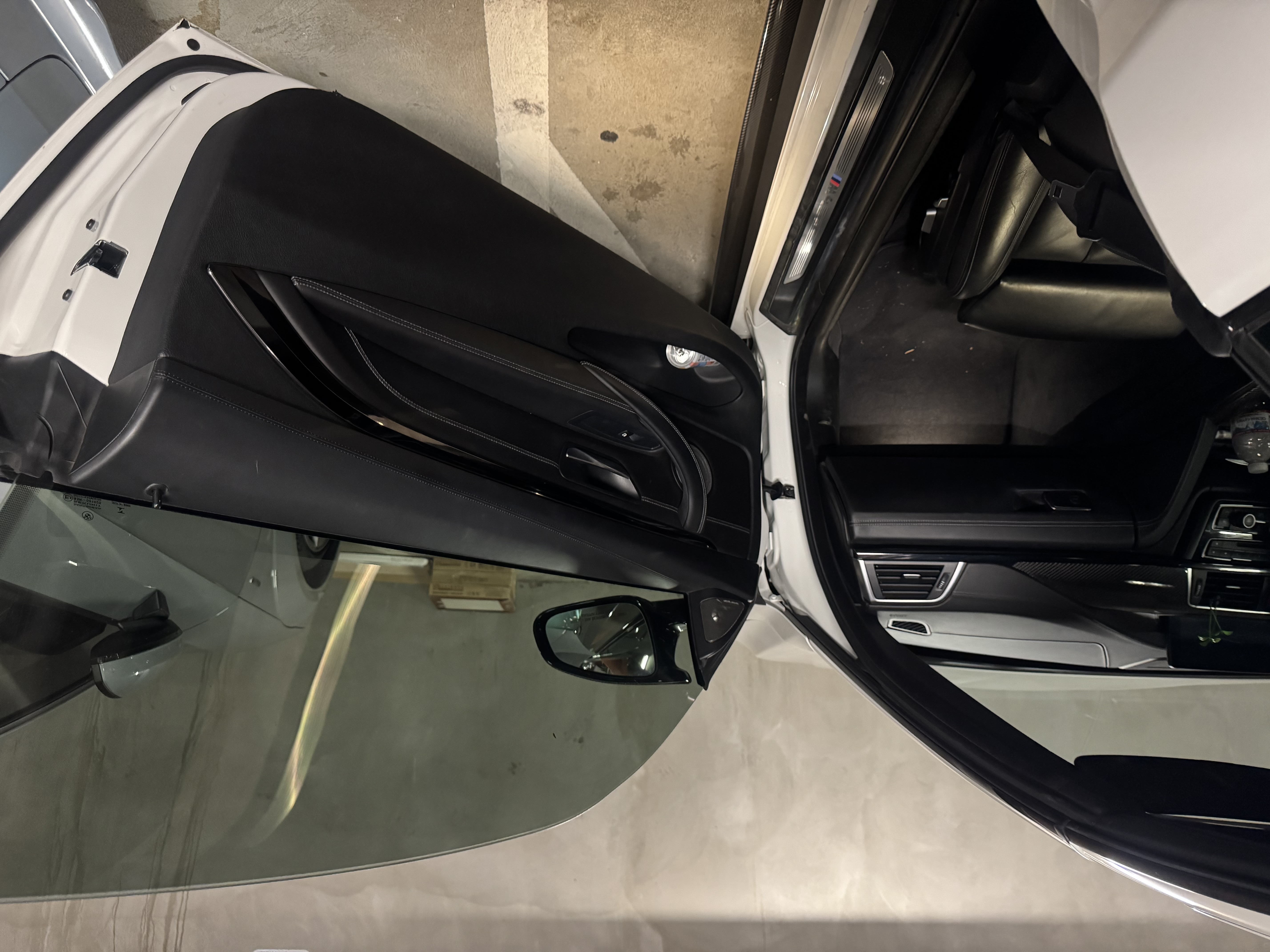 Used 2016 BMW M4 Convertible RWD image 11