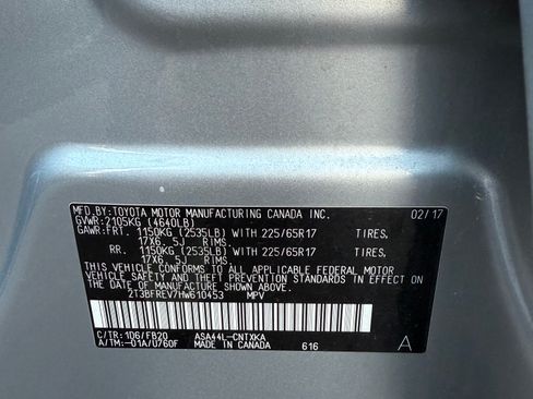 Used 2017 Toyota RAV4 LE image 16