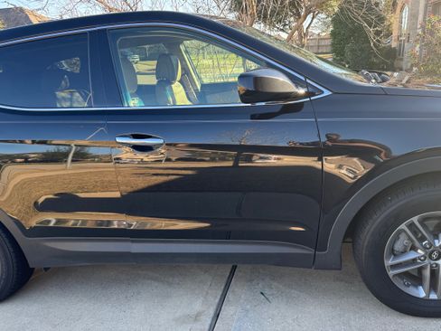 Used 2017 Hyundai Santa Fe Sport w/ Cargo Package image 2