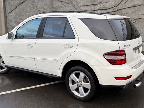 Used 2009 Mercedes-Benz ML 350 4MATIC image 4