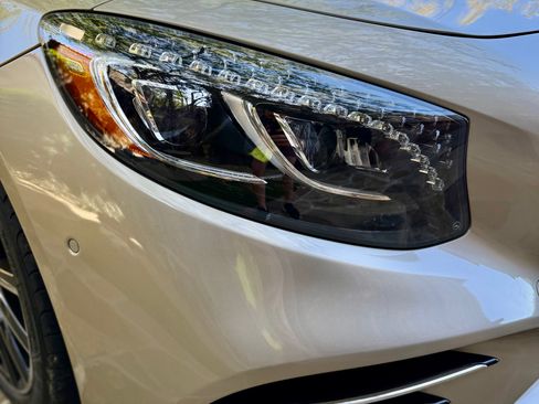 Used 2019 Mercedes-Benz S 560 Cabriolet image 27