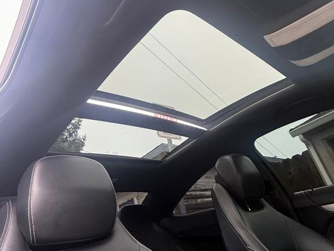 Used 2012 Mercedes-Benz C 350 Coupe image 8