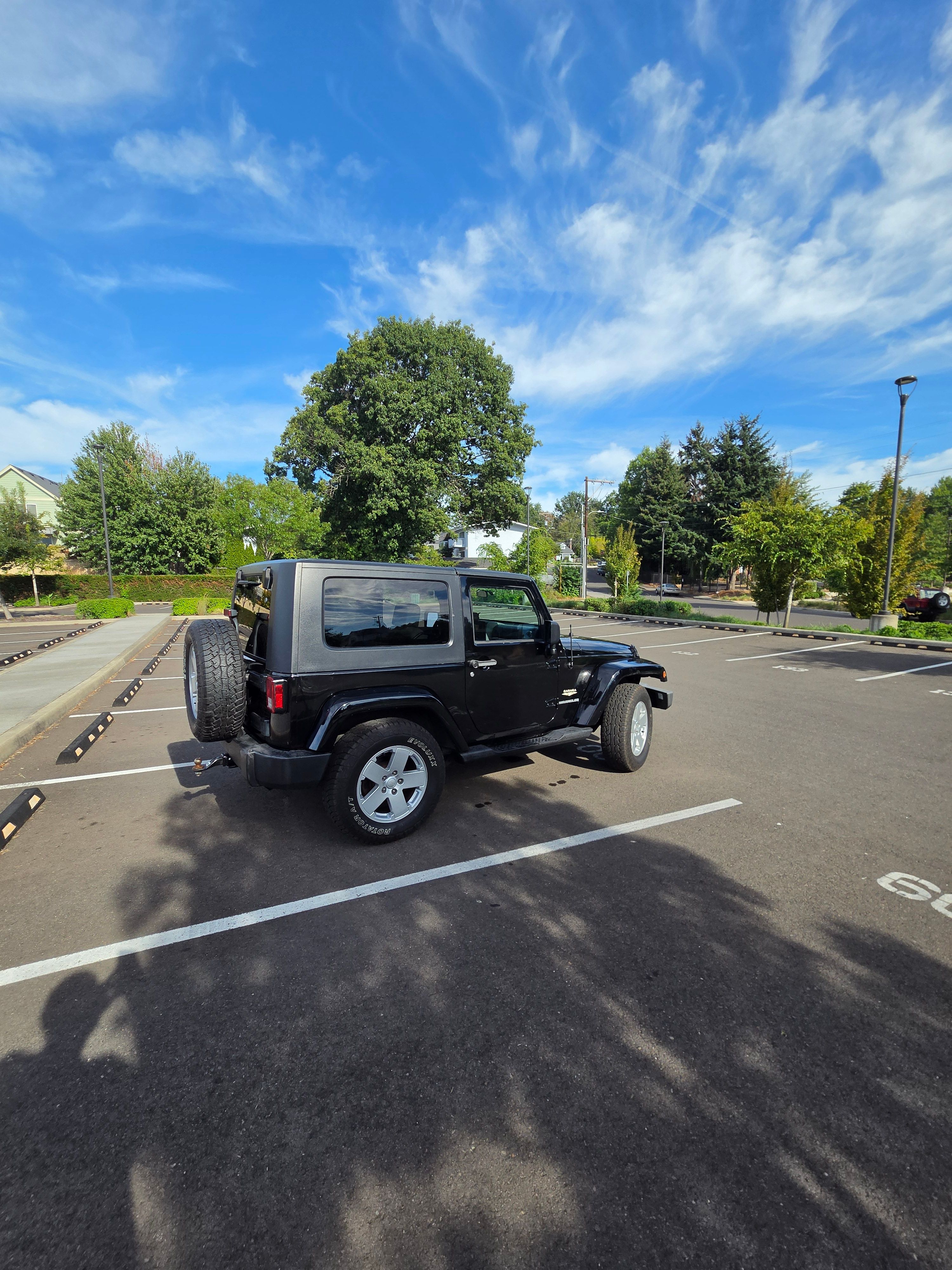 Used 2007 Jeep Wrangler Sahara w/ Dual Top Group AWD/4WD image 11