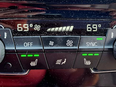 Used 2021 BMW X1 xDrive28i image 11