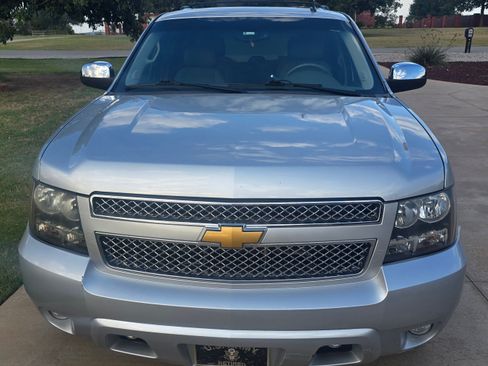 Used 2014 Chevrolet Tahoe LTZ image 4