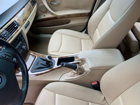 Used 2007 BMW 328i Wagon image 15