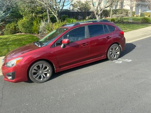 Used 2013 Subaru Impreza 2.0i Sport Limited w/ Popular Pkg 1 AWD/4WD image 2