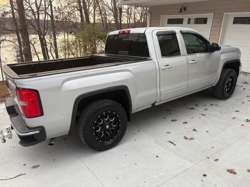 Used 2016 GMC Sierra 1500 SLE w/ SLE Value Package image 1