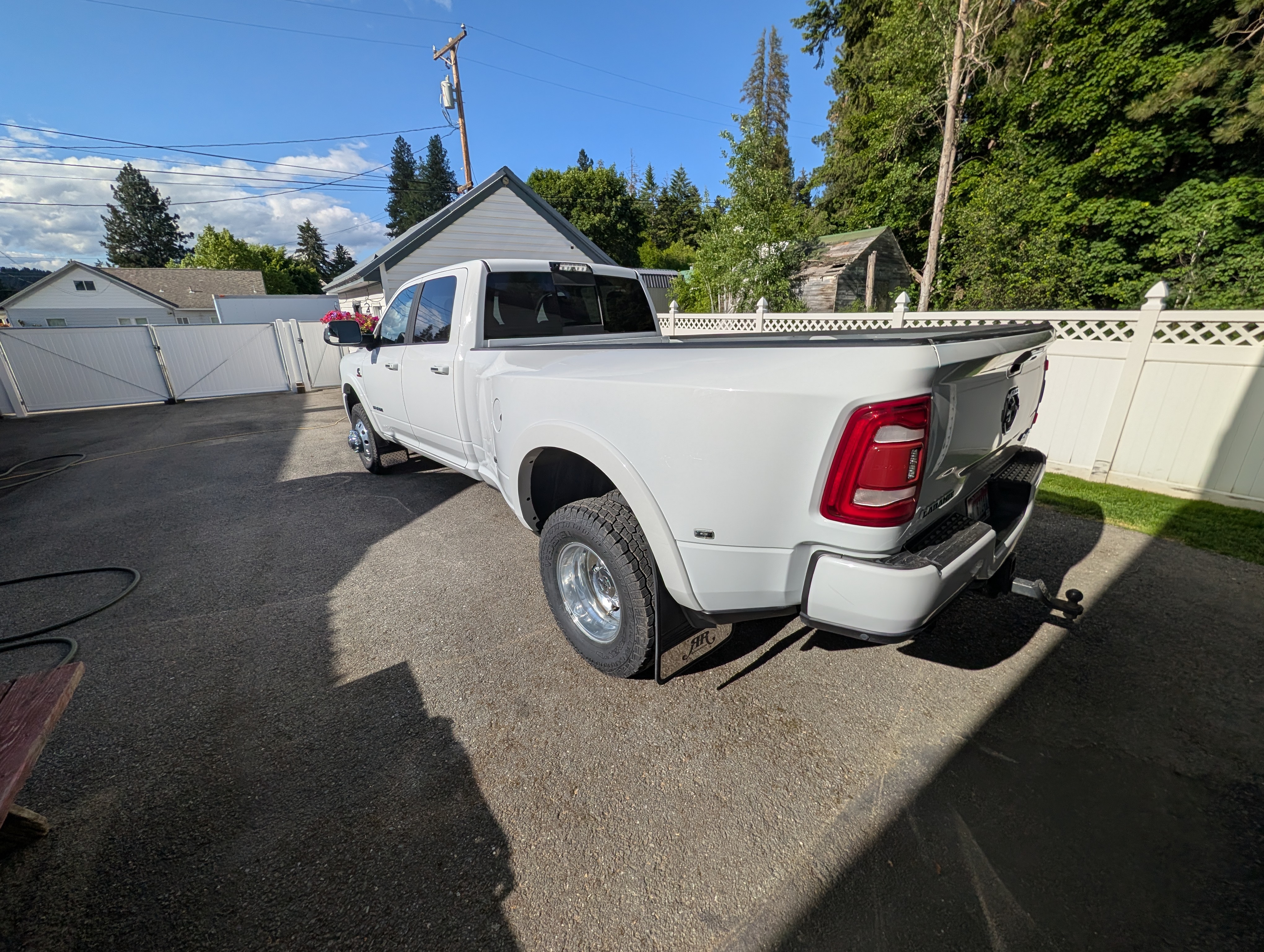 Used 2020 RAM 3500 Laramie AWD/4WD image 8