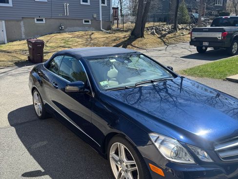 Used 2013 Mercedes-Benz E 350 Cabriolet image 2