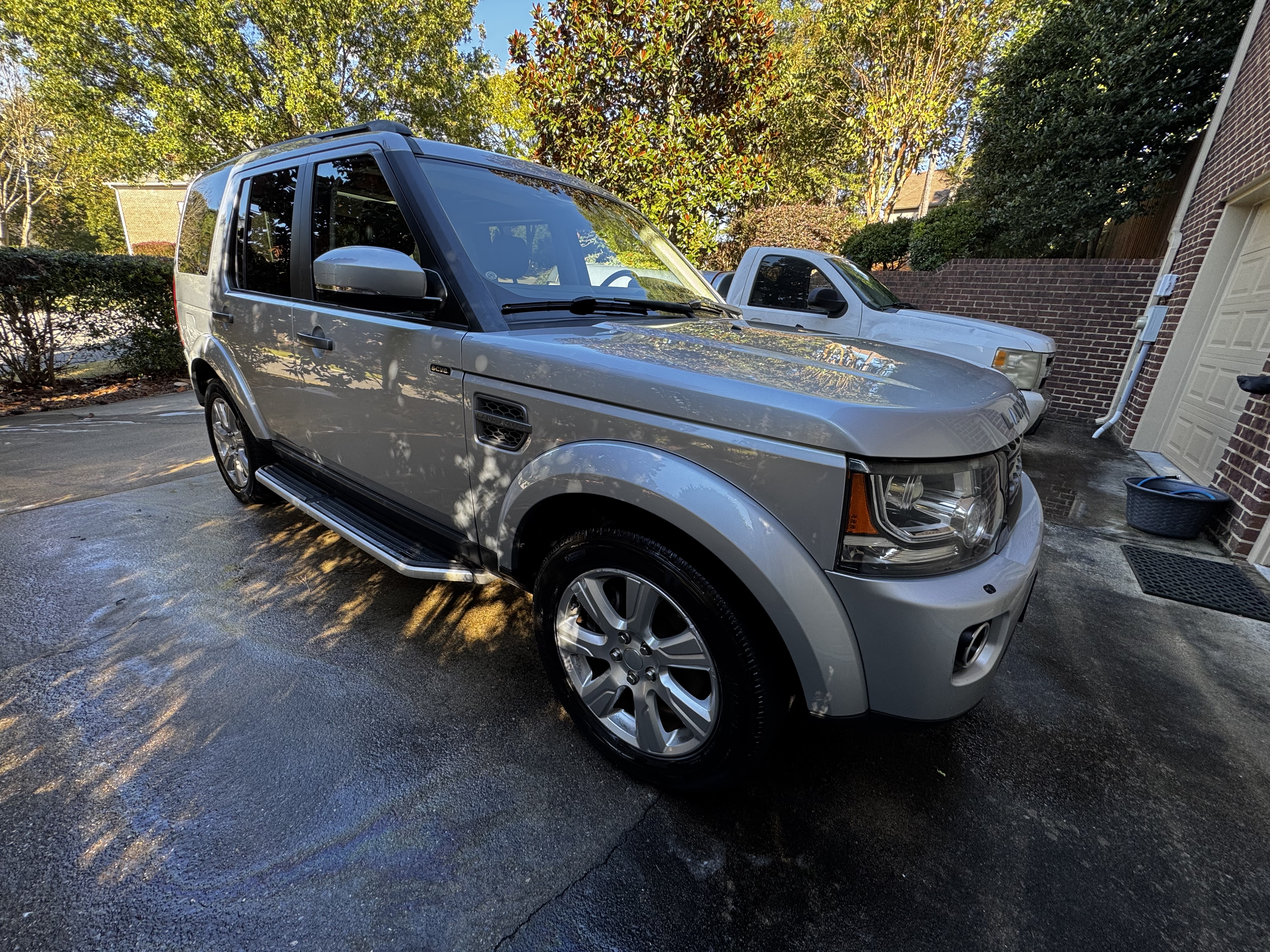 Used 2016 Land Rover LR4 HSE AWD/4WD image 20