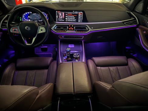 Used 2022 BMW ALPINA XB7 image 27