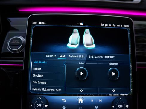 Used 2024 Mercedes-Benz S 580e 4MATIC Sedan image 26