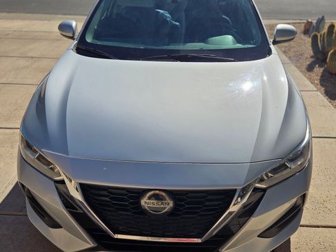 Used 2021 Nissan Sentra SV image 4