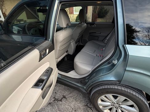 Used 2012 Subaru Forester 2.5X Touring image 6